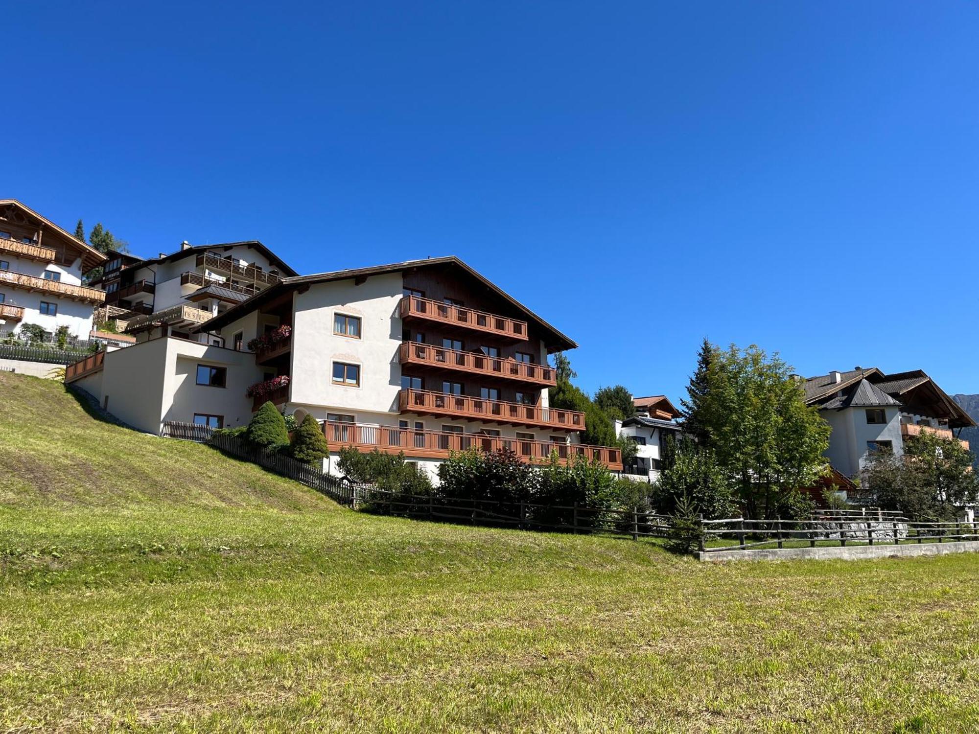 Ferienwohnungen Am Matinesweg Serfaus Exterior photo