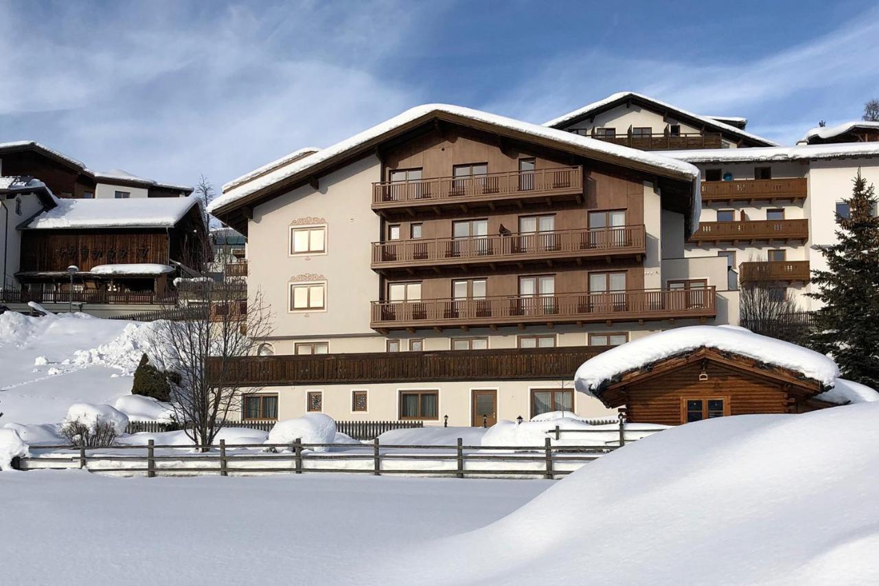 Ferienwohnungen Am Matinesweg Serfaus Exterior photo